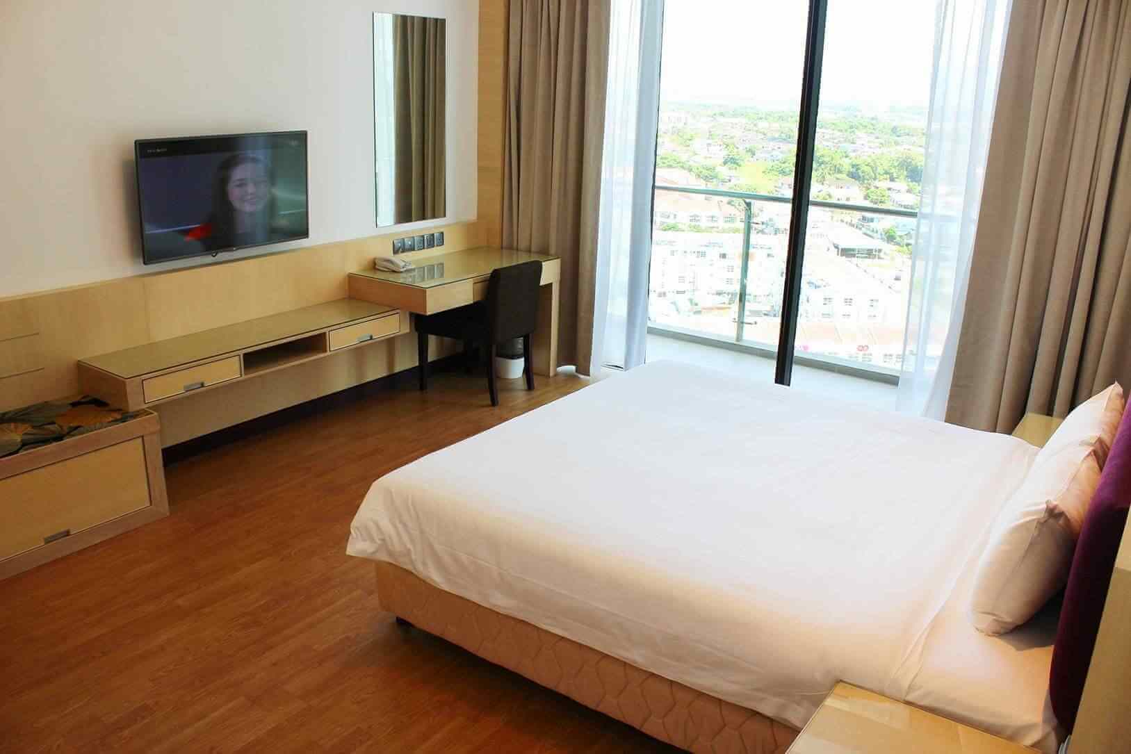 imperialsuitekuching3